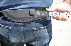 tom brown tracker knife in sheath